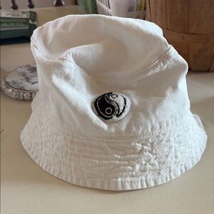 White Bucket Hat with Yin Yang Patch